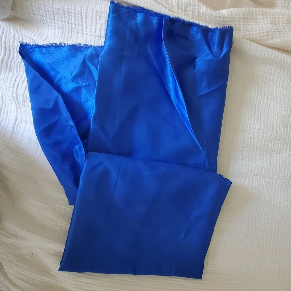 💎$3 WITH BUNDLE💎 Royal Blue Satin Fabric